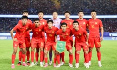 经验积累，国家队战胜对手实现突破的简单介绍