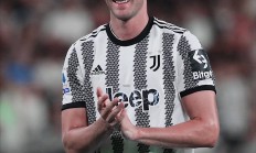 乐鱼体育馆-包含尤文图斯悍将卡瓦尼：我从未想过离队，将为球队全力拼搏的词条