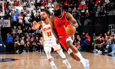 乐鱼体育登录-包含火箭击败爵士，哈登砍下40+29+10的词条