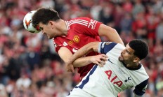 乐鱼体育链接-关于欧国联赛季精彩纷呈，球迷狂热备观的信息