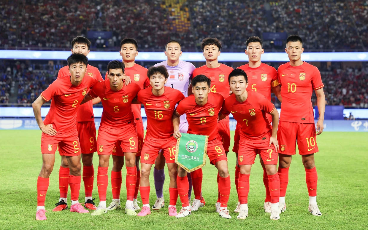 经验积累，国家队战胜对手实现突破的简单介绍