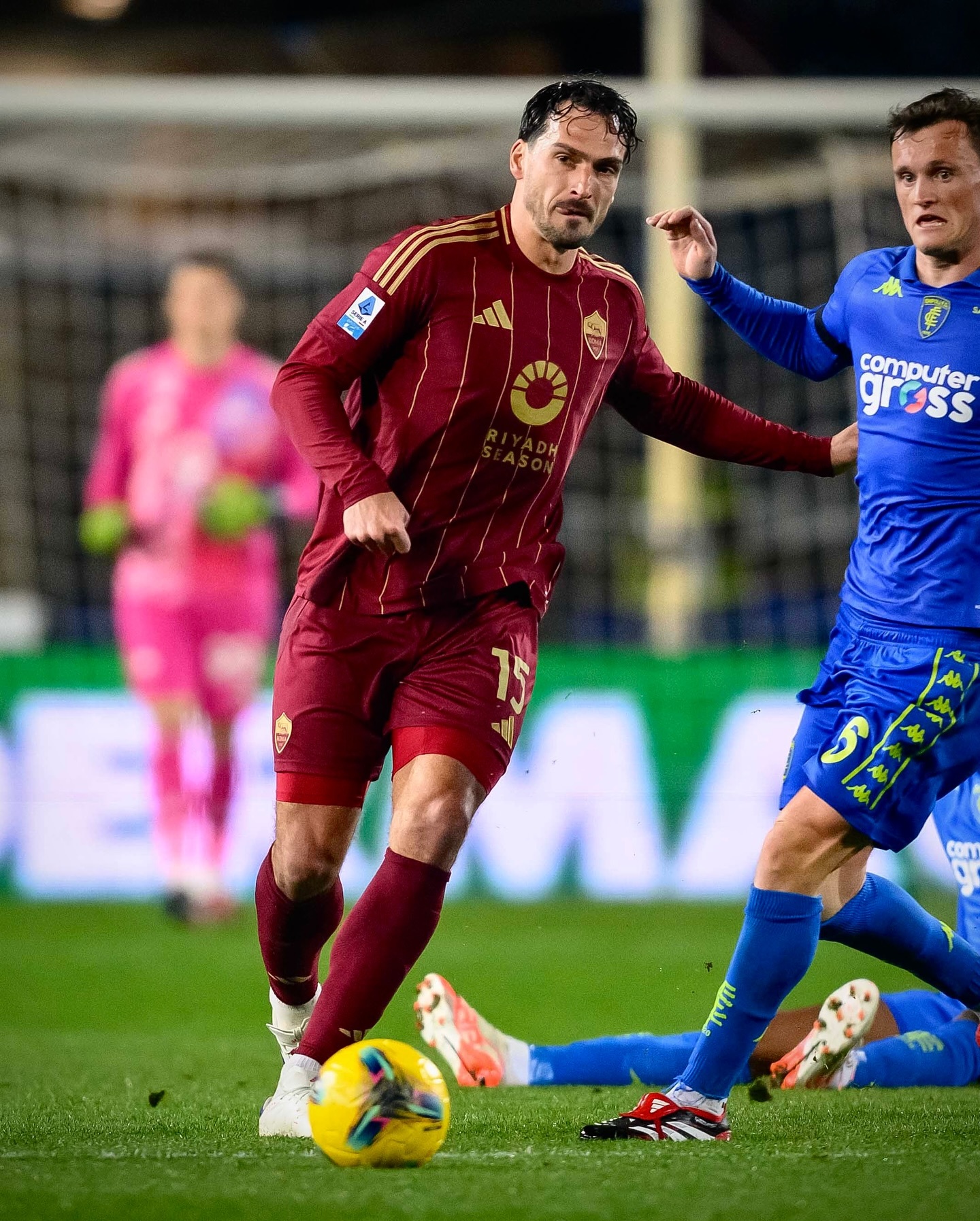 意甲劲旅意大利国际队在欧洲杯赛中胜出