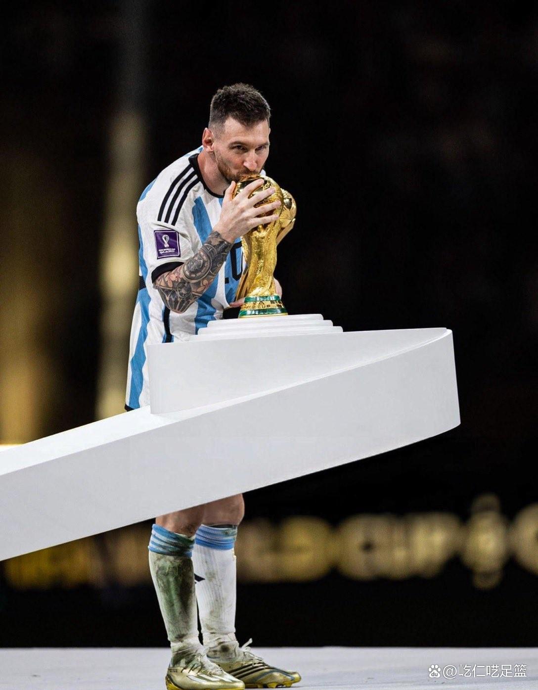 包含梅西领衔巴萨重返巅峰2021/2022赛季备战如何？的词条