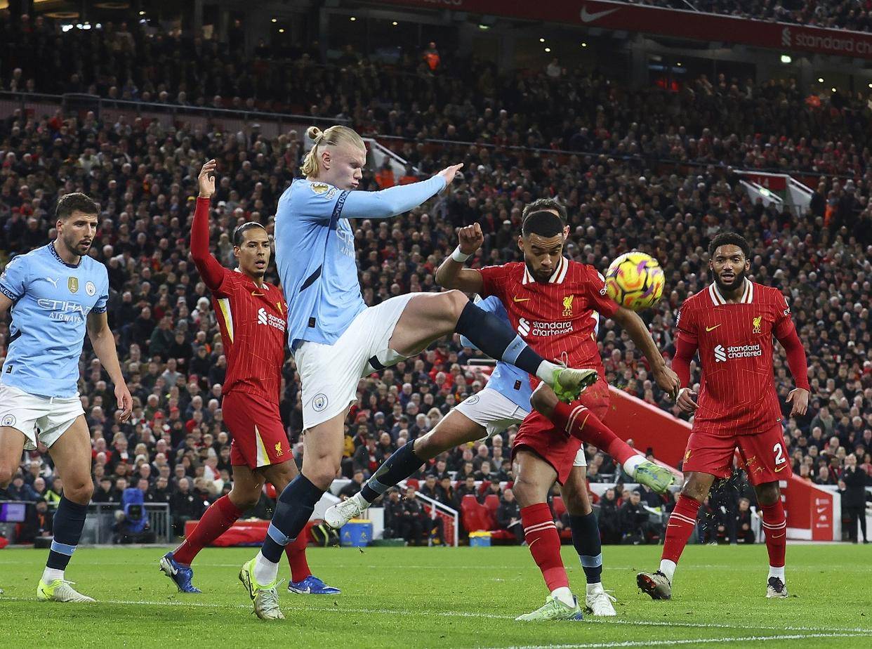 英格兰队遭遇比利时，险胜对手的简单介绍