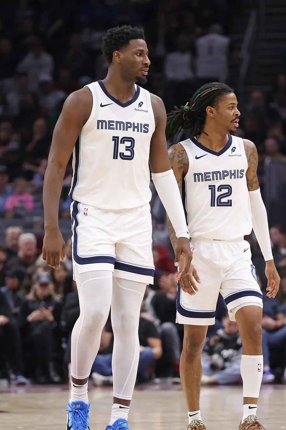 灰熊擒下篮网,莫兰特砍下全队最高27分 灰熊擒下篮网,莫兰特砍下全队最高27分