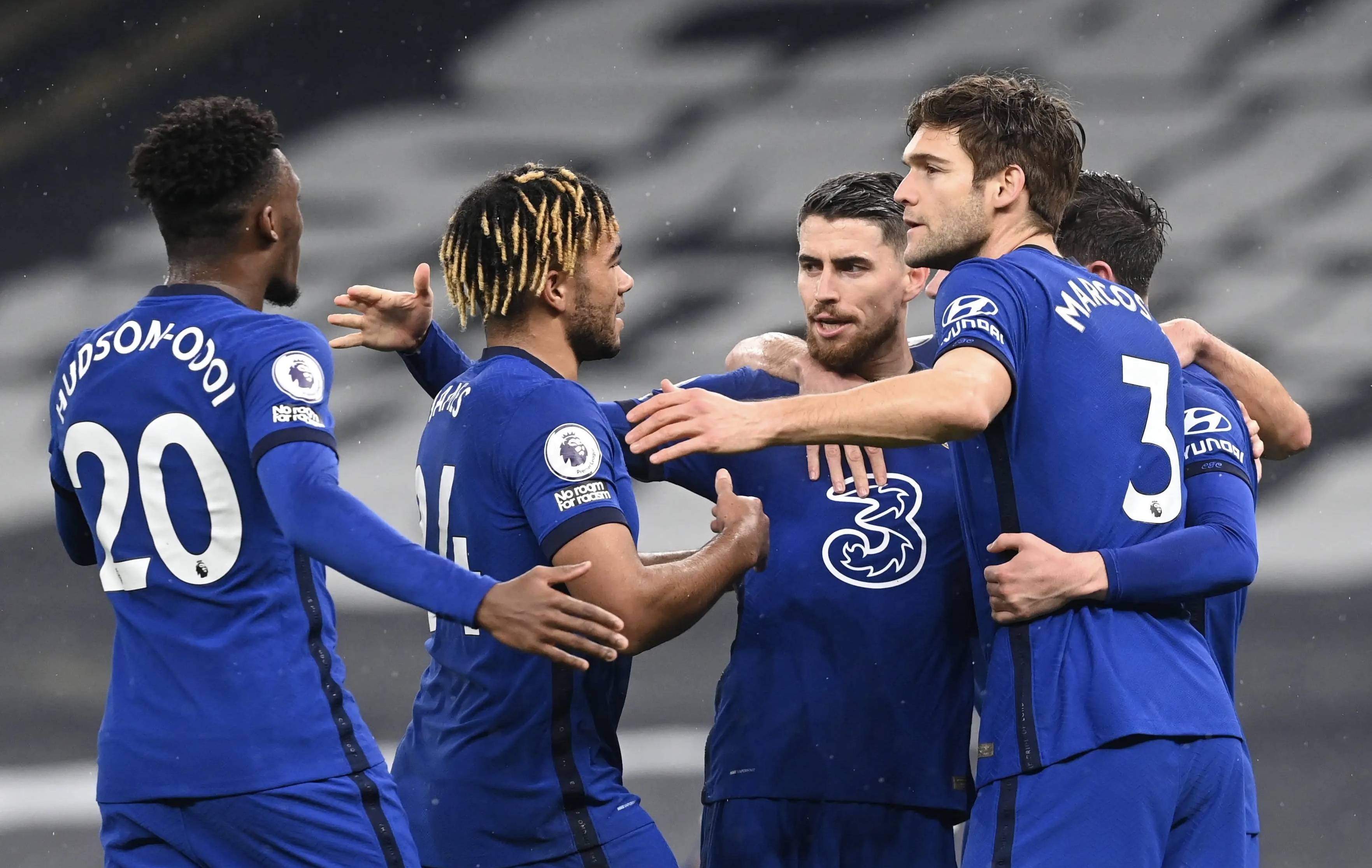 切尔西主场大胜，稳固前四位置的简单介绍