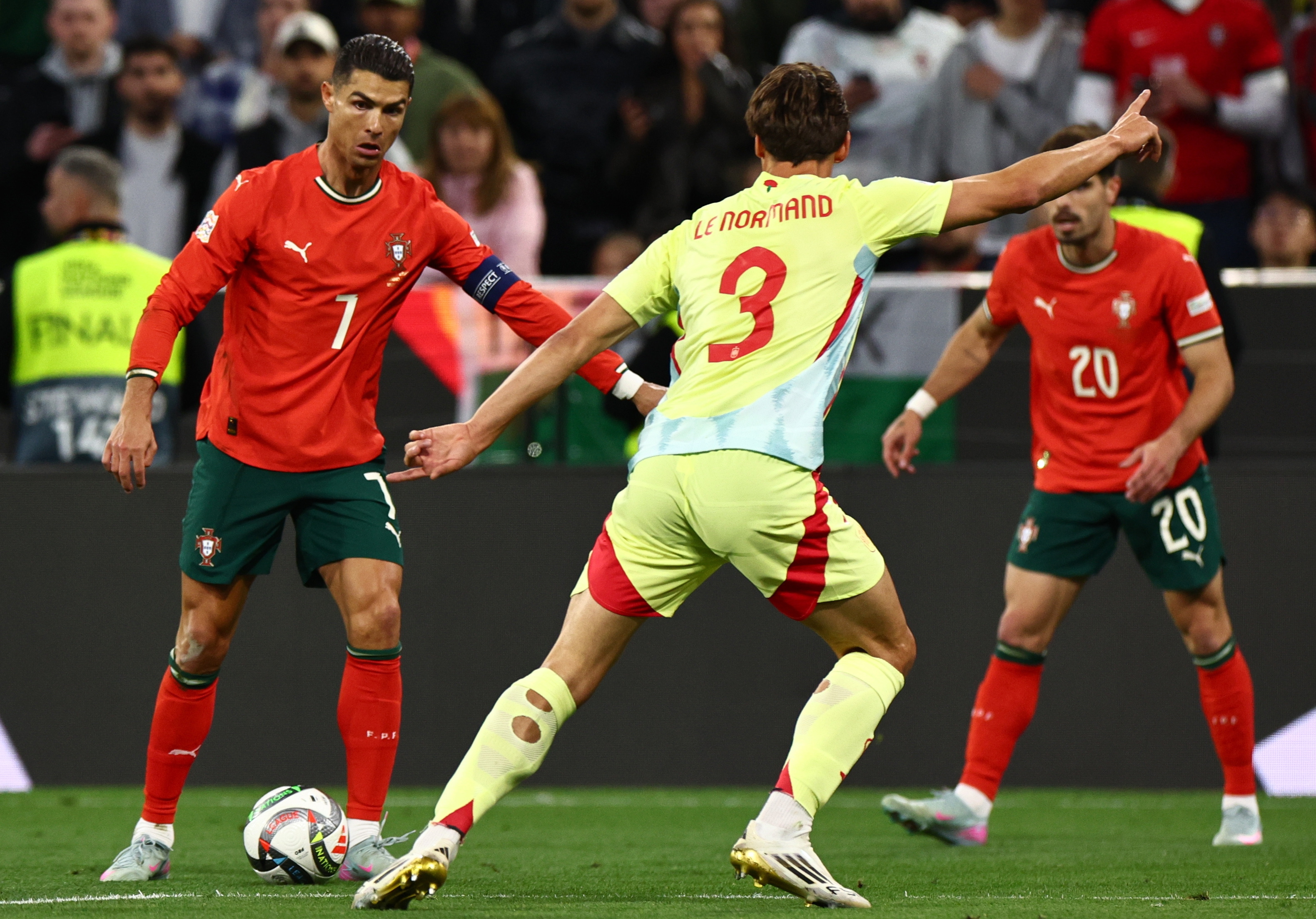 葡萄牙队止步强,比利时队成功晋级欧洲杯八强 葡萄牙队止步强,比利时队成功晋级欧洲杯八强