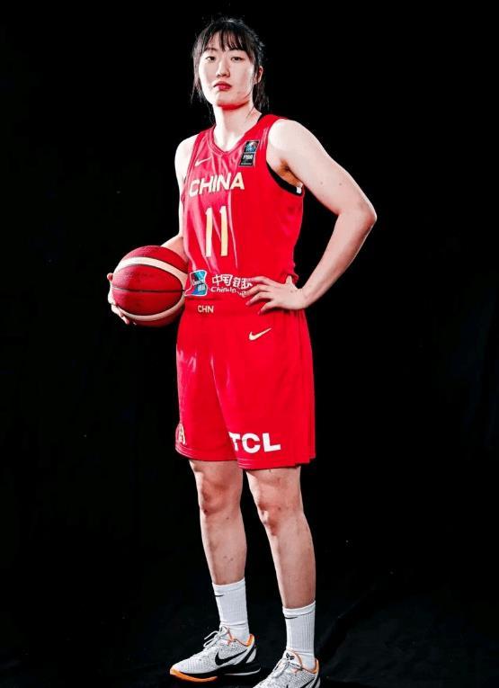 江苏女篮签下新秀球员备战下赛季